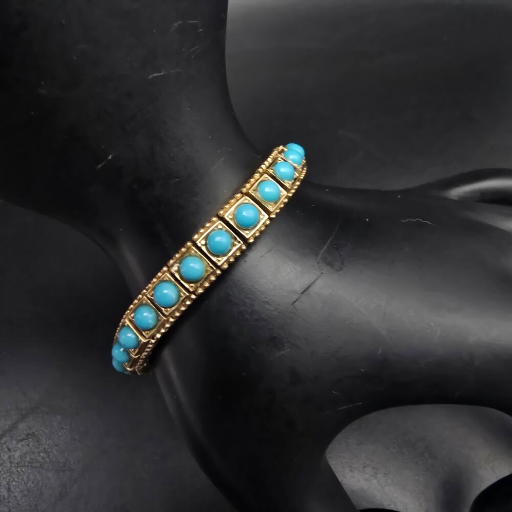 Ciner Faux Turquoise Gold Tone Bracelet Vintage Costume Jewelry READ
